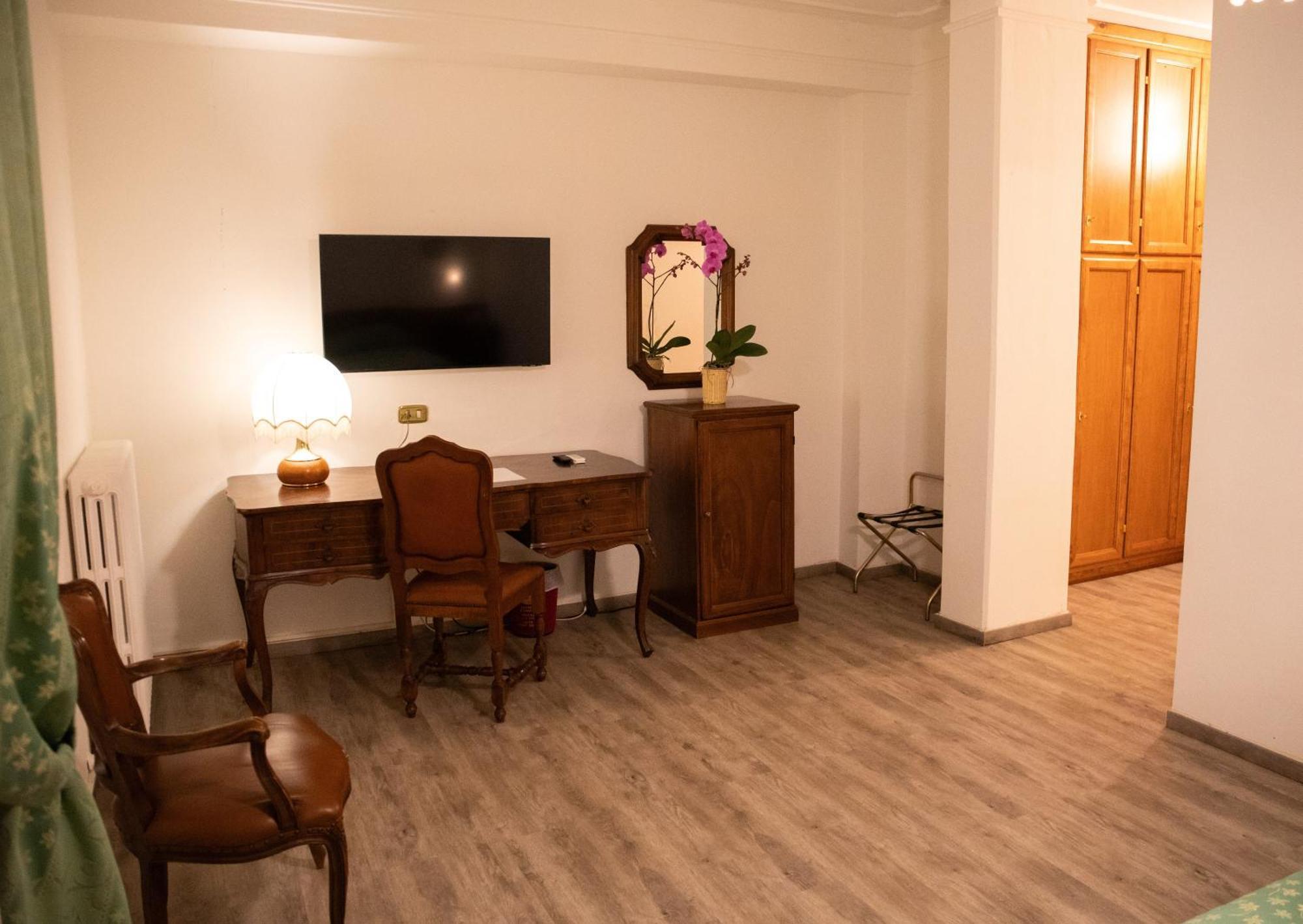 Hotel Park Ge.Al. Читта-ди-Кастелло Экстерьер фото
